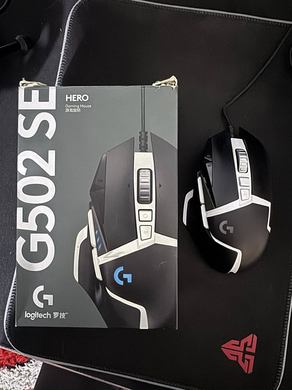 السلام عليكم ماوسين للبيع
الاول لوجتك g502 hero special edition 
ب٣٥ الف نهايته
الثاني glorious model o
ب٣٥ الف نهايته 
مكاني الشعب 
***********

