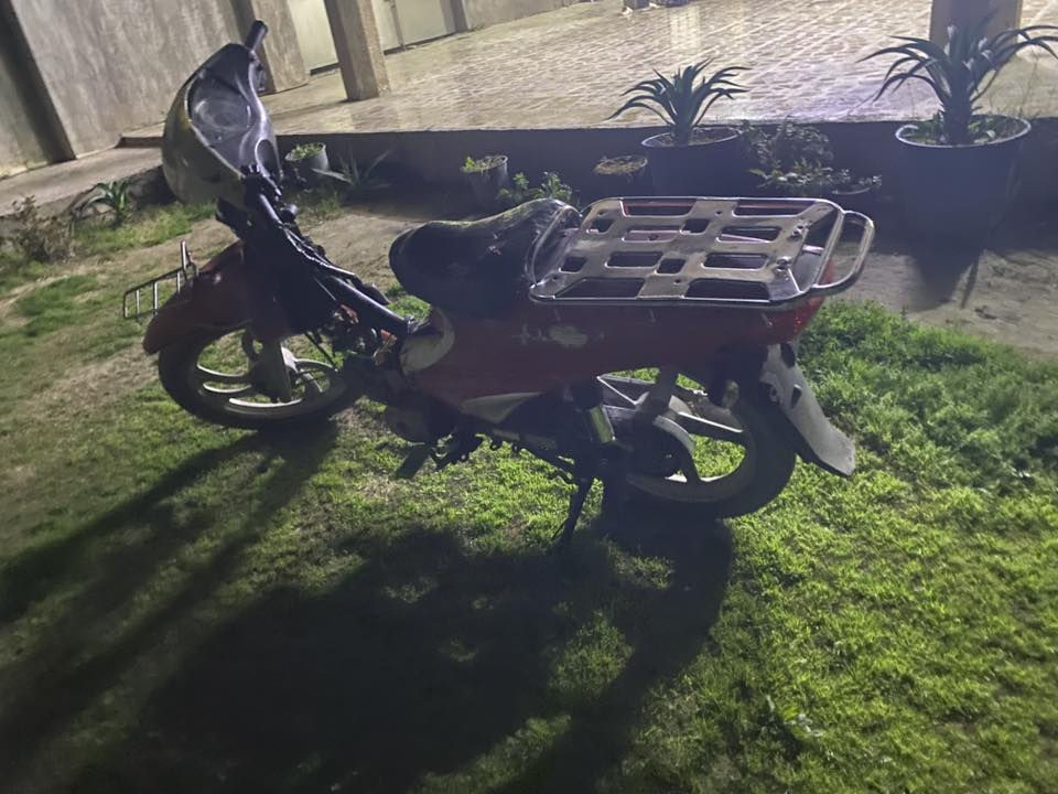 السلام عليكم ماطور سلفيز جديد او خير من الله نكره هندر للبيع السعر ٣٨٠ و بيه مجال مواصفات اتصل *********** او خاص
