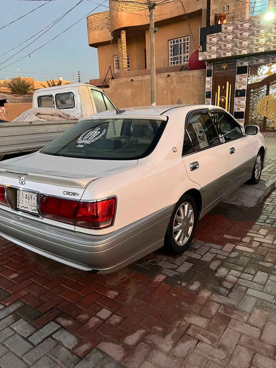 سلام عليكم سياره مالكه موديل 2001اصل اربع دكم فول موصفات فتحه سقف ستيرين كهربائي برده خلفيه سياره كفاله عامه من كلشي او بعد احلى من الصوره سياره رقم نكليزي بصره سياره بسمي تحويل ثاني يوم مكان السيآره كربلاء السعر 185 او بيه مجال خابر او تدلل ***********
