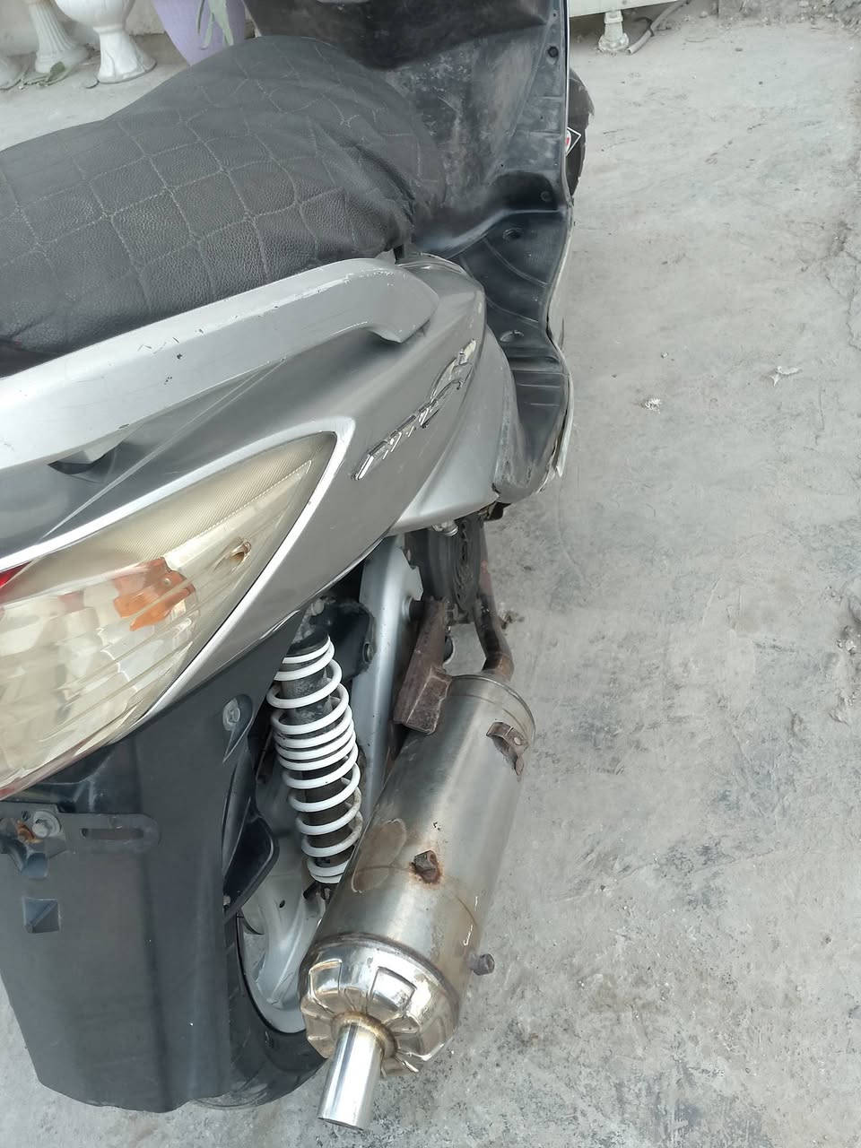 سلام عليكم درجه سكنس ياباني ياباني ستان كهربائياً كل شغال سلف هندر مكينه شالع معدال  كهربيات شغال وراق كامل مكاني بغداد الشعله سعر ٤٢٥الف ***********
