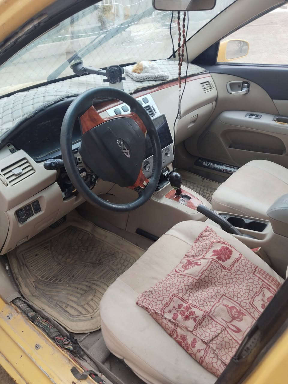 شيري A5 موديل2011 لبيع سعر 18 وبيه مجال كير ومحرك كورلا 1600  رقم بابل اب اسمي السياره بيه عطل ابيع كوم حديد للاستفسار *********** بي واتساب
