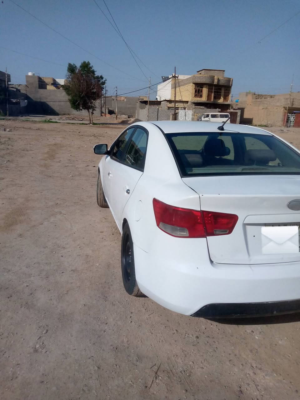 السلام عليكم سيرانتو 2011 خليجيه فول بيها صبغ جاملغ خلفي مكينه كير كله فول سياره جاهزه السعر 95 وبيها مجال بغداد ابو غريب ***********/‏‪***********‬‏
