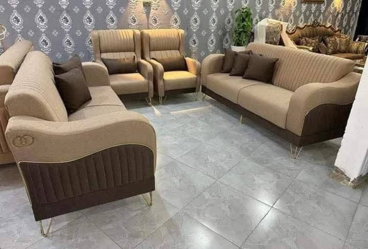 تخم كامل 10 مقعد 5 قطع
الدزاينات والتركية بس يمنه 

🇮🇶شغلنه يختلف عن غيرنة 🇮🇶 
     🎁مع هدية 8 كوشات مع سيت طبلات ثلاثية 🎁

 10 مقاعـــــــد 
 قنفه ثلاثيه عدد 2
قنفه ثنائيه عدد 1
كرسي عدد 2
💗💗💗💗💗
🛋مواصفات التخم🛋
مقعد بلوك اسود  16 ملم
خشب جام روسي
اسفنج مميز ضغط عالي 7 سم
قماش قديفة او وتر بروف او كتان 
حسب طلب الزبون 
ارجل التخم عظم عاج ضد الكسر او ارجل حديد او ارجل خشب حسب طلب الزبون 
السعر 500الف 

ضمان لمدة سنتين كامله صيانة داخل المعمل

 
التوصيل متوفر بغداد وكل المحافظات العراق  

متوفر توصيل داخل بغداد والى جميع المحافظات بأسعار مناسبة 
للاستفسار الاتصال على الرقم
للحجز واتساب ***********
والعرض لفترة محدودة ..
ملاحظة / لا يحق للزبون رفض الطلب بعد التثبيت ..
