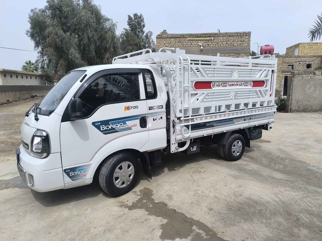 السلام عليكم سياره كيل لبيع موديل/2023مكفوله كفاله عامه ماشيه 86رقم ،/واصط/شرط تحويل ثاني يوم /***********
