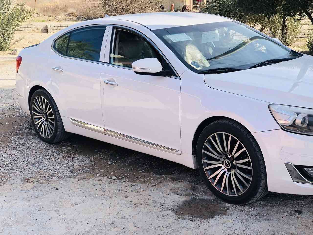 🔴 السعر  بلاش بلاش 💵 125
كادنزا 2013 خليجي – فول 

🔹 محرك. 6  سلندر. 3.5
🔹  تبريد ثلج ❄️
🔹 كاميرا + حساسات
🔹 بصمة تشغيل + بصمة أبواب
🔹 تحكم ستيرن
🔹 إشارات بالمرايات
🔹 دشبول صاج
🔹 رقم اربيل دولي  بأسمي تحويل ثاني يوم
🔹 صبغ بونيد رش بدون دواخل

📍 العنوان: صلاح الدين / الشرقاط
📞 للاستفسار:
***********
***********
