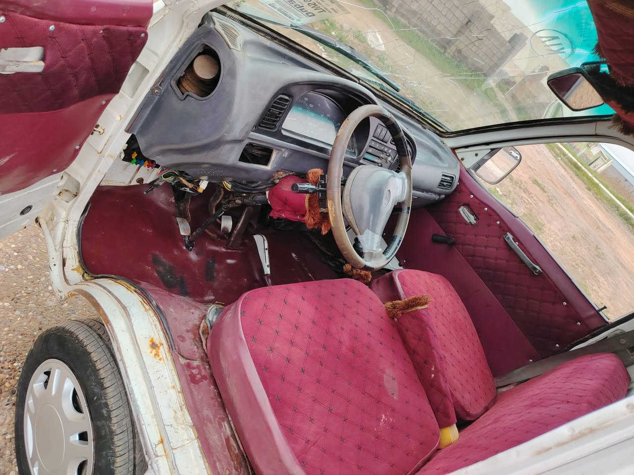 فاو لبيع محرك كير اكسن صدر كهربائية كلها شرط خياس مابيها صياره حلوه مال جنيا اوراق كامله واصليه عنوان صلاح الدين شرقاط سعر 17وبيها مجال رقم ***********
