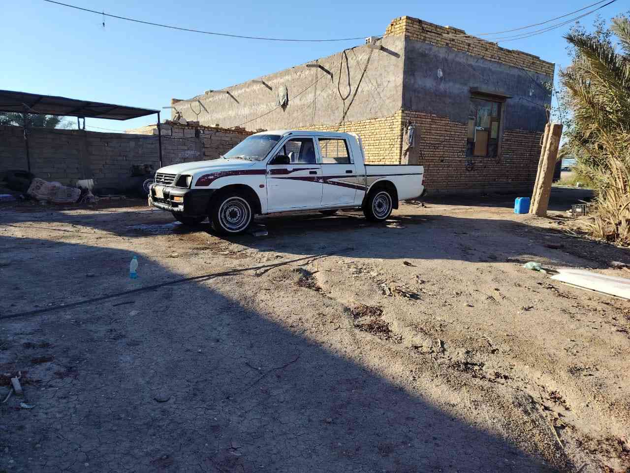 سلام عليكم نسيبوشي للبيع موديل ٩٩ سياره جاهزه من كلشي تحويل ثاني يوم بسمي مجدده لل ٣٠ مكفولة من العيب الشرعي المكان ذي قار سوق الشيوخ النتصال *********** السعر ٤٣
