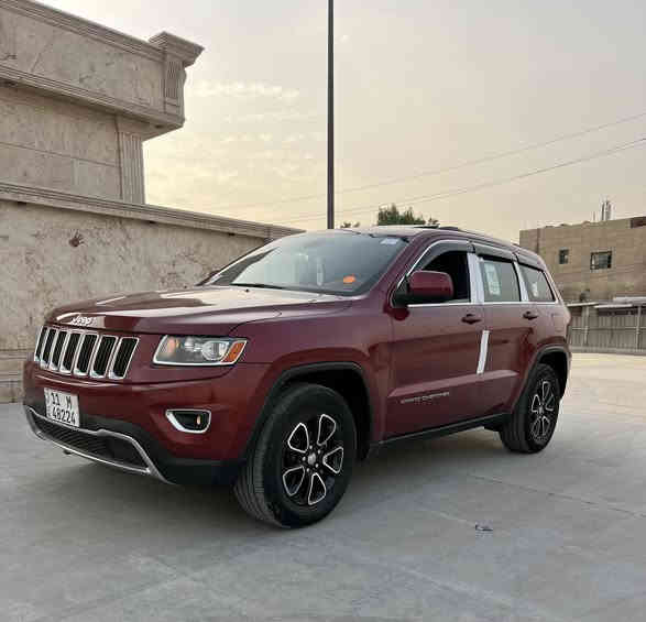 ا❗️ السلام عليكم 
سياره جيب لاريدو للبيع
الموديل 2014 المرغوب
السياره باسمي تحويل ثاني يوم رقم الجديد 
1-شفتات ستيرن وتحكمات ستيرن كامله
2-فتحه سقف
3-صندوك كهرباء
4-تشغيل عن بعد
5-كرسي كهرباء
6-تتفئه وتبريد مقاعد
7 تخم تاير جديد
8- تتفئه وتبريد ثلج 
9- بل مرايات هيتر 
10-ستيرن هيتر
11-كامره خلفيه
12-شاشه جبيره
وبعد بيها هواي مواصفات السياره خير من الله 
حادث السياره جاملغ وبنيد فقط لا دواخل ولا لغد ولا شاصي
السعر ب 185 وبيها مجال 
 الاتصال *********** يوجد وات ساب
