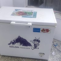 مجمده للبيع نظيفة استخدام قليل 07706655351