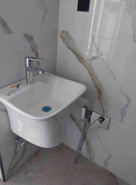 السلام عليكم 
تأسيس ماء ppr كوي تأسيس +تشطيب +شد سخانات تانكيات مغاسل شغل حديث  العمل داخل بغداد فقط للتواصل *********** متاح واتساب
