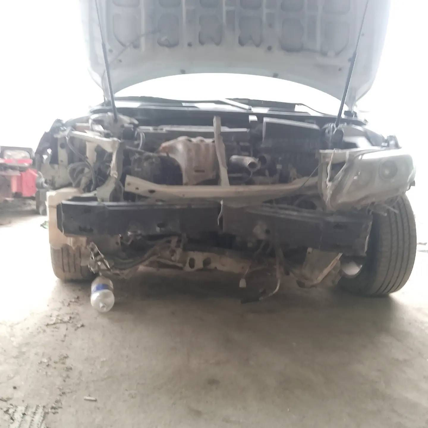 اسلام عليكم ورحمه الله سمكري  لجميع السيارات ولشواصي  بأدارة ابو طه مدخل العلم يم صيطره 14اقرو القطعه فوق المحل بأنسب الاسعار وشرط الشغل وكاله ويوجد بوليش بارقه الاجهزه الحديثه ***********
