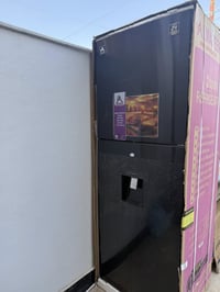 ثلاجة • جديدة بالباكيت • حجم 24