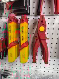 هل تبحث عن القوة والدقة في العمل؟ اختيارك الصح هو أدوات YATO 🇵🇱 – الجو...