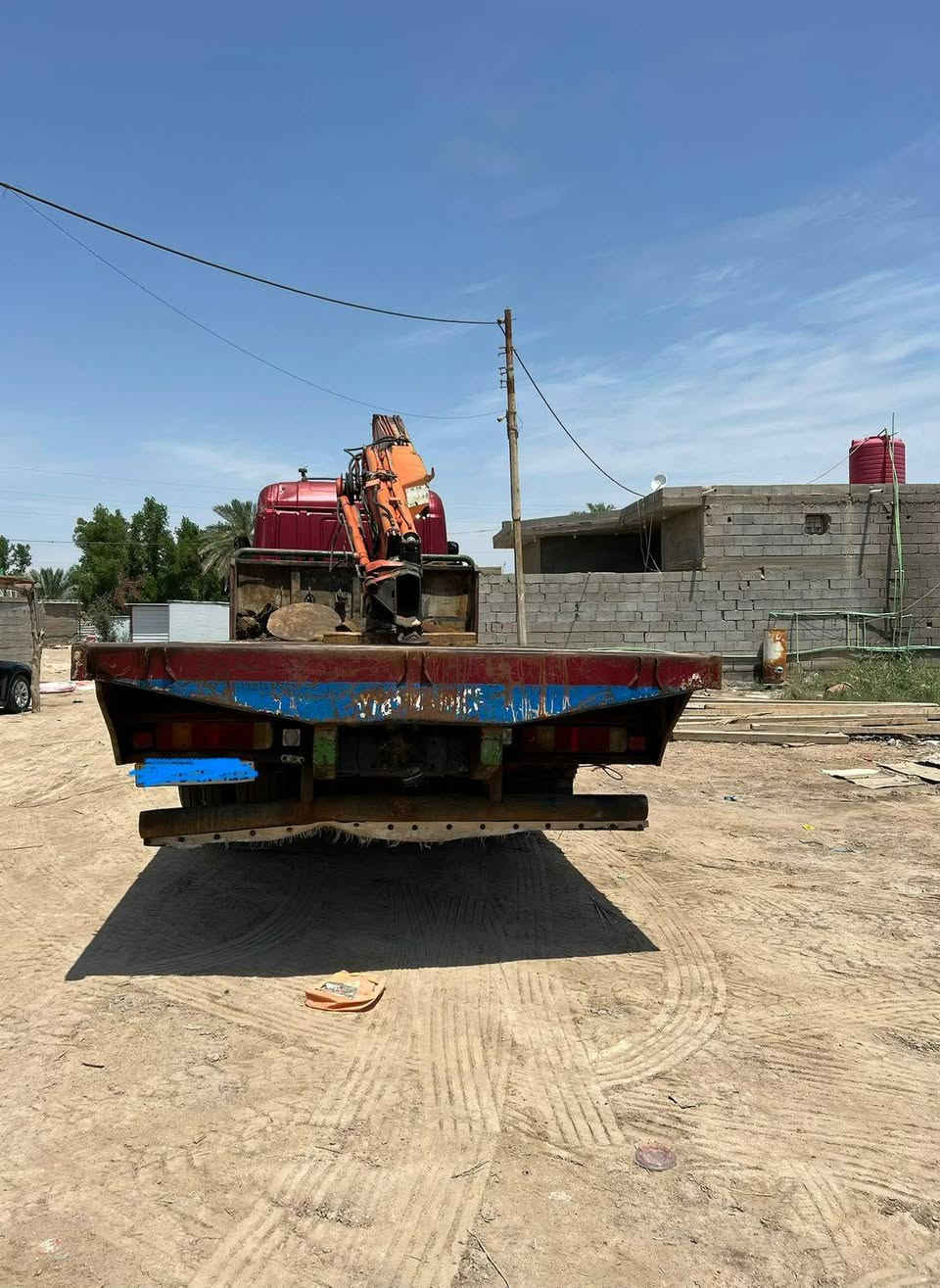 السلام عليكم سكانيه كرين مديل٢٠٠٤  جهاز فاس ٢١ طن رابعه سليت دوران كامل مزوج رقم اربيل تنتهي ٢٠٣١ مكان بصره  . ***********
