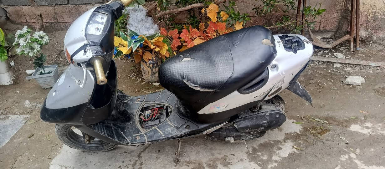 دراجه ساسوكي 60 ياباني يرادلهه بس كابريتره السعر 60 الف ***********
مكان مدينه الصدر
