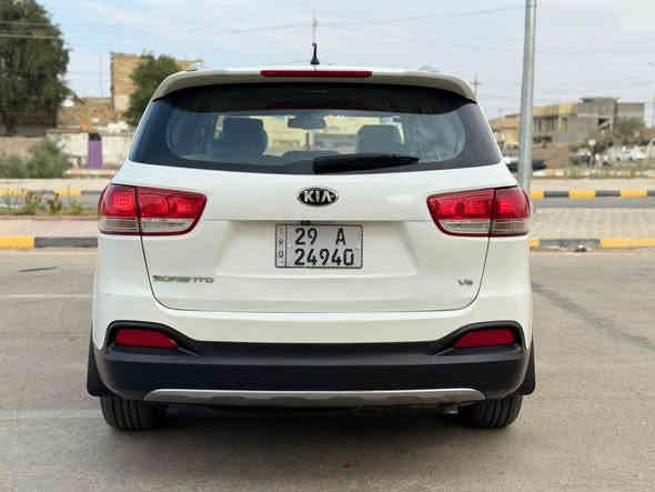 السلام عليكم كيا سورنتو موديل 2016 خليجي محرك 6 سلندر 7 راكب 3 قطع تبريد
حساس امامي خلفي مري شفط 
بصمه تشغيل وابواب 
كامره دوارة كشن كهرباء باقي المواصفات المعروفه سونار واضح فقط ربع البنيد وشويه بارد كلشي واضح بالسونار 
مكينه كير حداديه تبريد تخم تاير شرط الفحص سعرهة 205 مع المجال البسيط مكاني واسط قضاء الحي 
***********
***********
