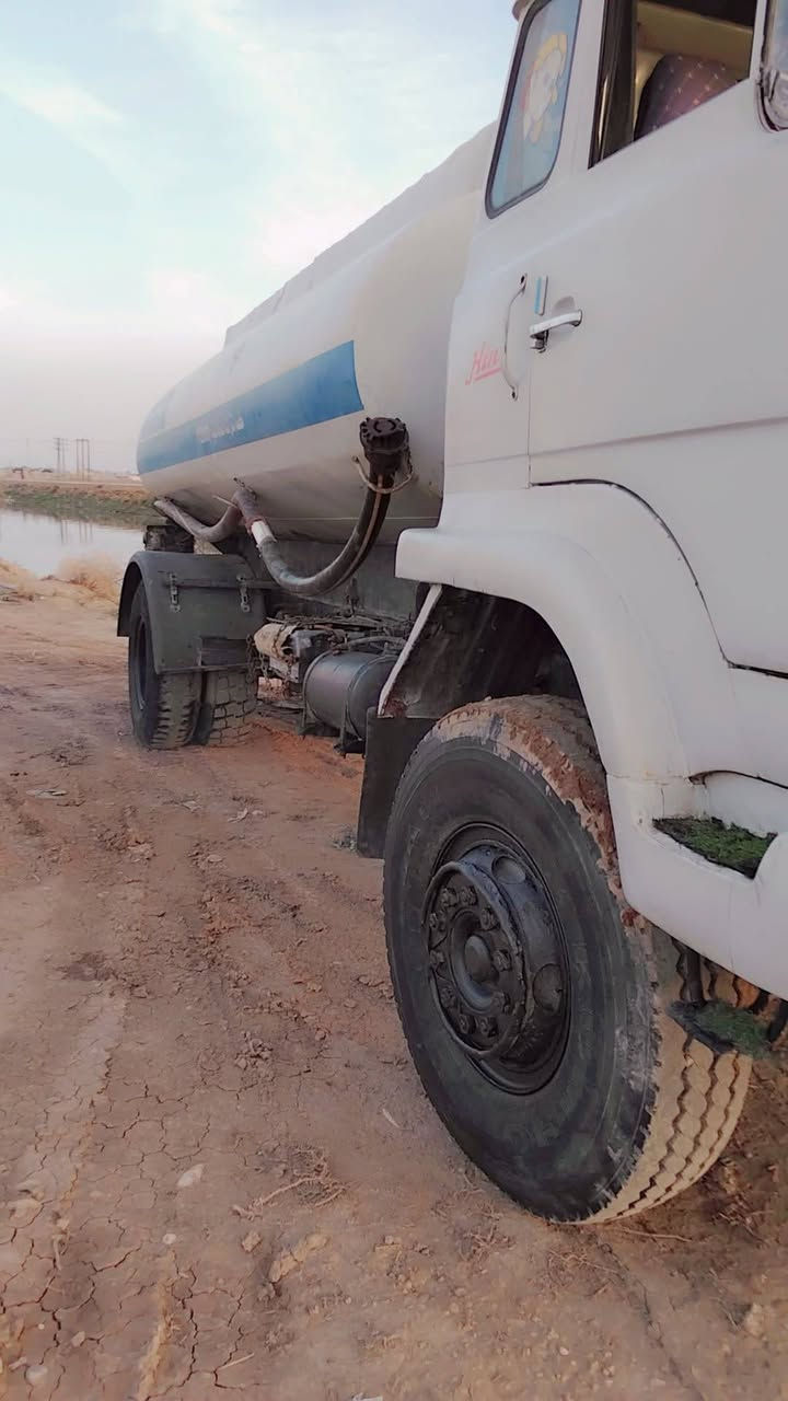 هينو للبيع رقم بغداد سنويه ال2027رجان المو شراي لا يتصل لاستفسار***********
