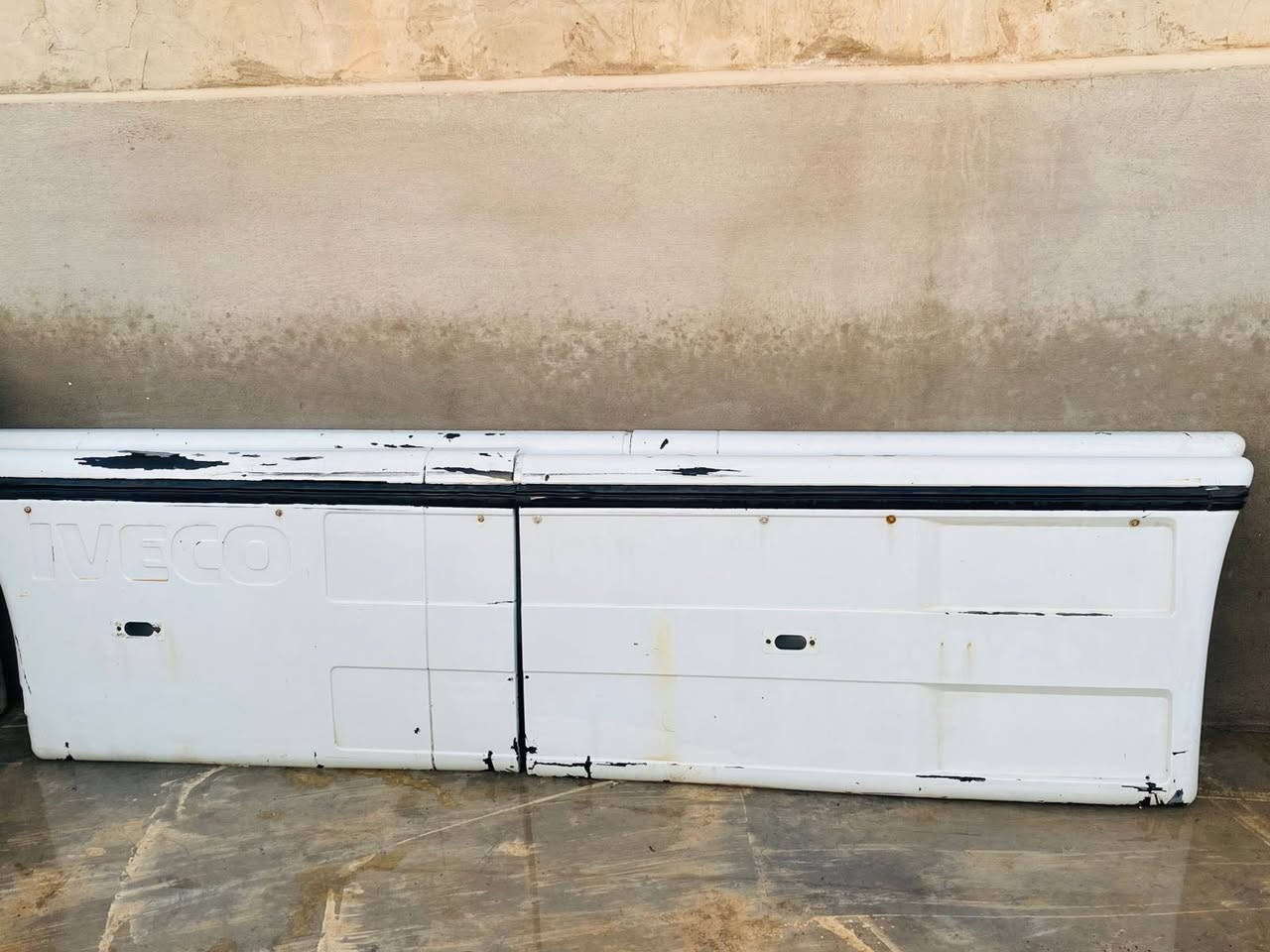 ئەم سپایدەر و شامسیە افیکؤیەم هەیە بؤ فرؤشتنە زؤر جوان و خاوینە رەقەم مؤبایل *********** واتساپ
