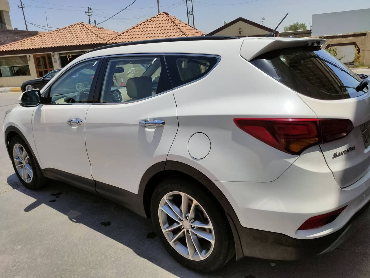 السلام عليكم
من رخصت الادمن.  سنتافيا للبيع موديل 2016 خليجي 7 راكب سياره نظيفه مالت موظف سنوية اربيل تبريد 3 قطع محرك أربعة سلندر . الاتصال على *********** موجود وتساب المكان البصره كرمة علي ملاحظة السيارة بيع فقط بدون مراوس
