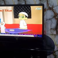 شاشتين للبيع صغيرة وكبيرة للاستفسار الاتصال على الرقم 07867044858