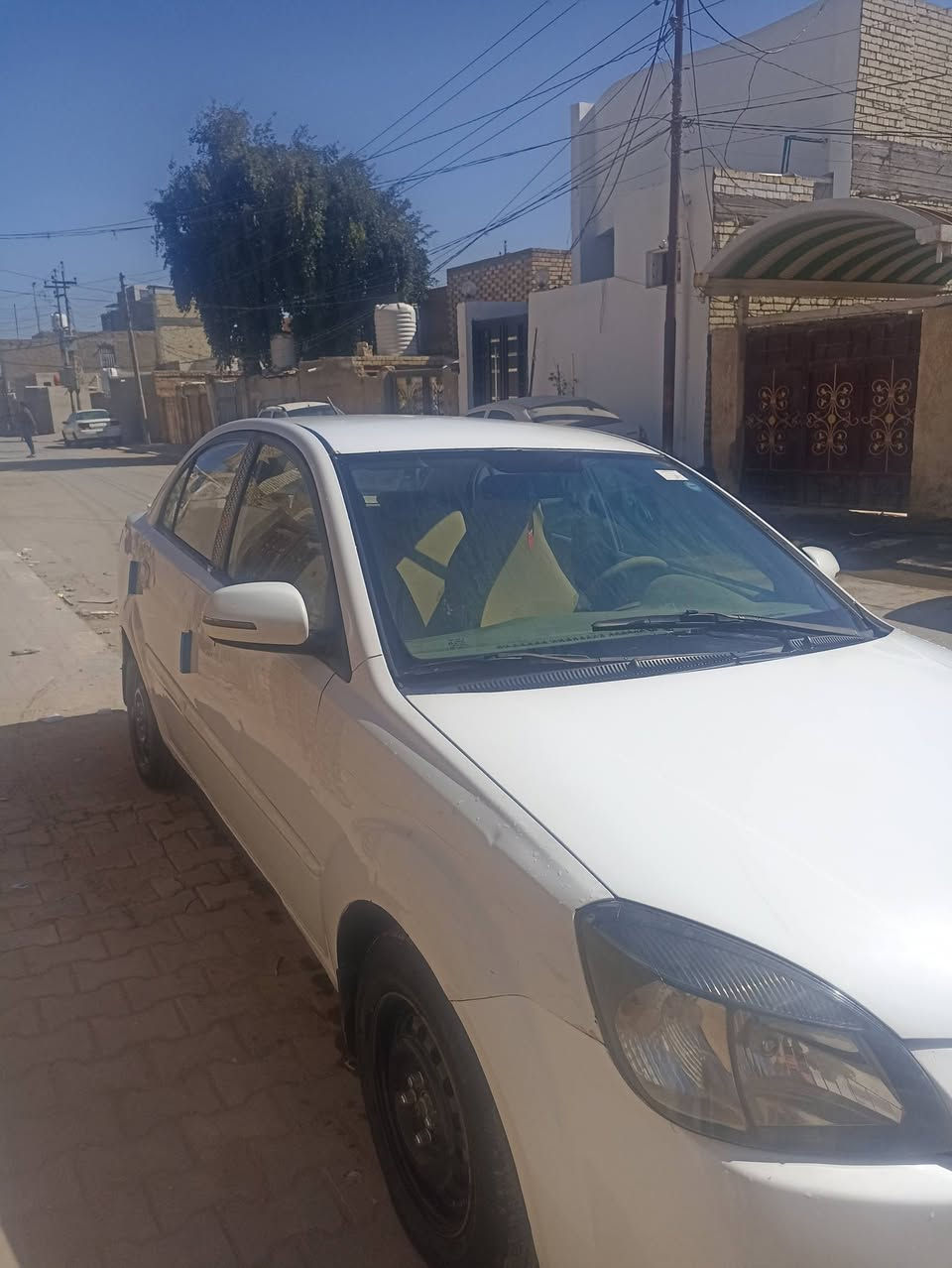 للبيع مكاني نجف سيارة مكينة كير تبريد مكفولات
بية صبغ بل داير مال جاملغات الورة أو باب سايق نص ول وراه
غير ذني مكفول. سعر  ٧٨ ورقة سيارة بسم شركة. محرك ١٦٠٠
ما عايزه شي ***********
