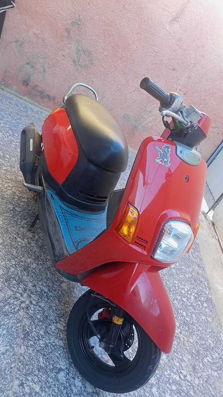 دراجه ماكس بوليس كابريته مال رمبه كفاله من المكينه مامفتوح مكينته ملحه سعر مليون 100بيه مجال كلش هواي عنوان البصره كرمه علي الرقم ***********
