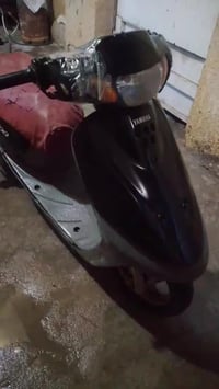 دراجه بيجو كوم حديد لايت شغال وشاره اليوره شغاله وياله نضيفه كفرات نضي...