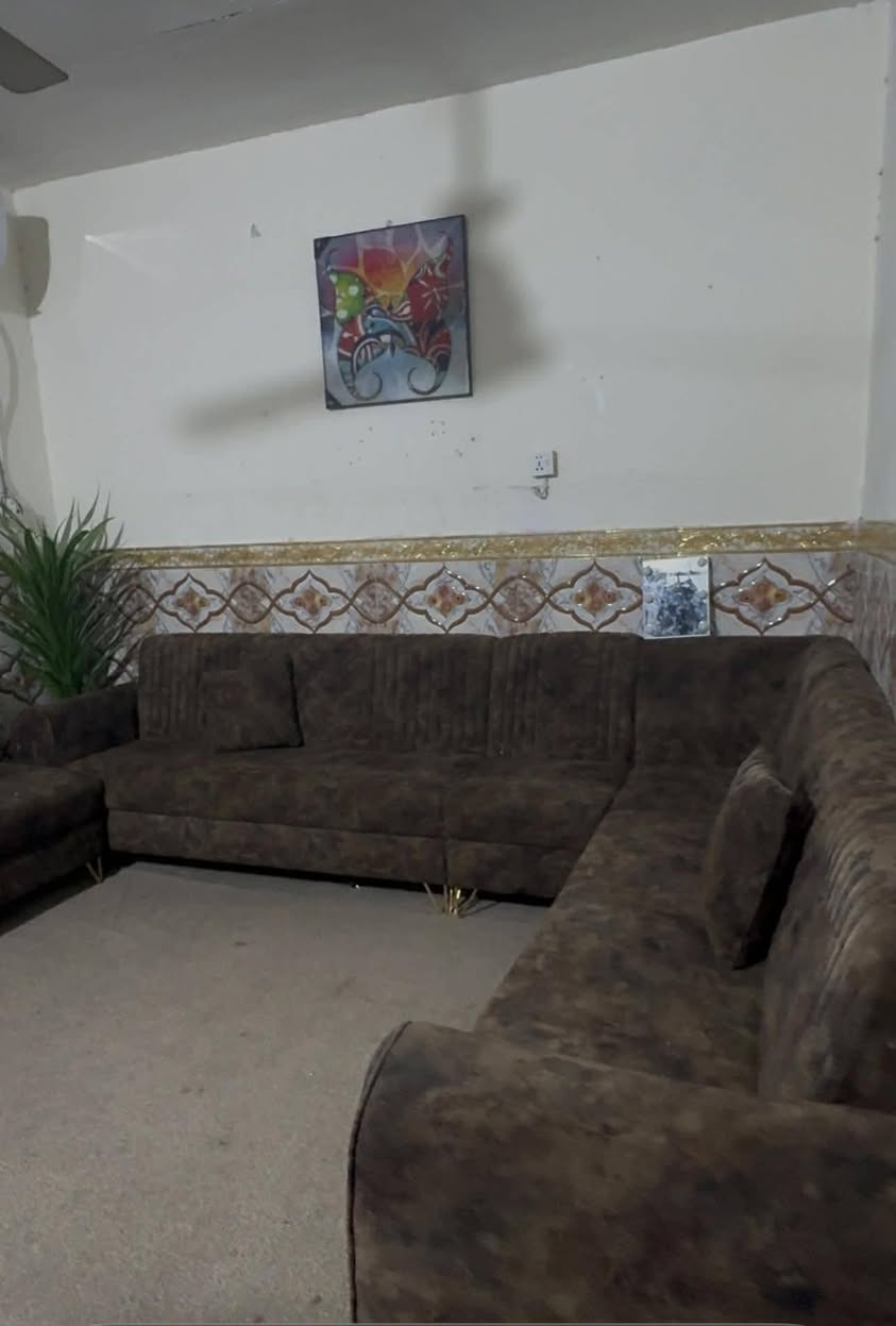 اغراض للبيع تفاصيل اكثر خاص غرفه تركيه كامله اسعار مناسبه
يلازمه حجم 32
فرشه باند


**إذا كنت صاحب هذا الإعلان وتريد حذفه لأي سبب، رجاءا أرسل رسالة إلى الدعم الفني**