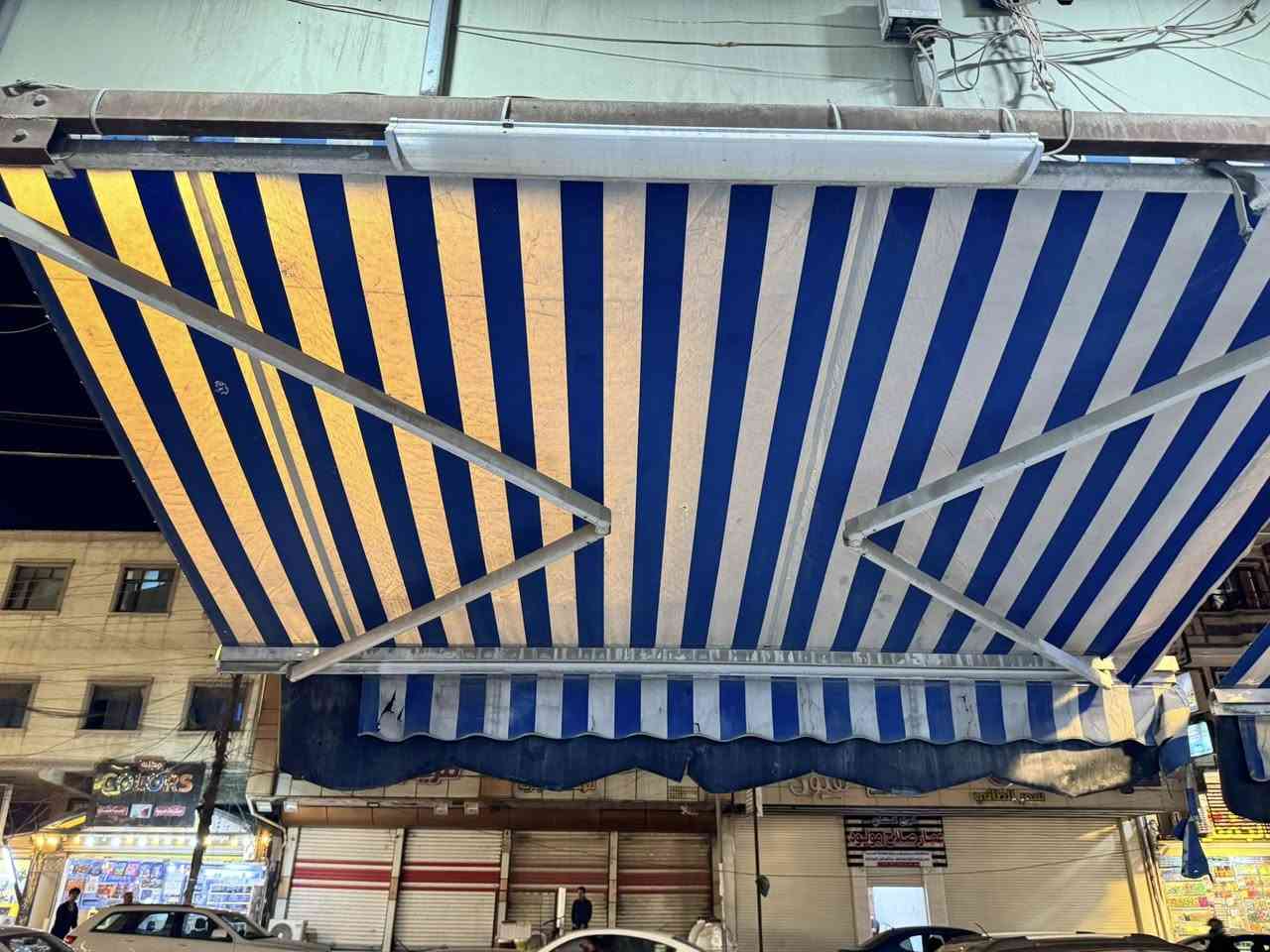 اغراض اسواق للبيع
رفوف سفينة  18 متر 

رفوف عمودية عدد 7 متر

رفوف تعليك

مراوح سقفيه عدد 10 

عربة تسوق عدد ٦

مضلة كهربائية عدد ٢

باب سلايد عدد ١

ميز كاشير   

الميز العادي

الحاسبه 

الباركود 

الجرار مال فلوس 

الجهاز قارى الأسعار 

نظام صوتي مكون من أربع سماعت و مشغل 

العنوان الدوره جمعيه خير الله مقابيل مطعم ليمونه

***********
