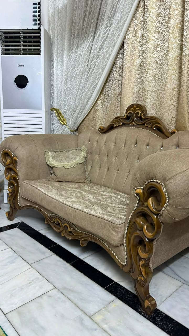 تخم مستخدم قليل للبيع 10 مقاعد بس يحتاجلهن تنضيف
للاستفسار خاص


**إذا كنت صاحب هذا الإعلان وتريد حذفه لأي سبب، رجاءا أرسل رسالة إلى الدعم الفني**