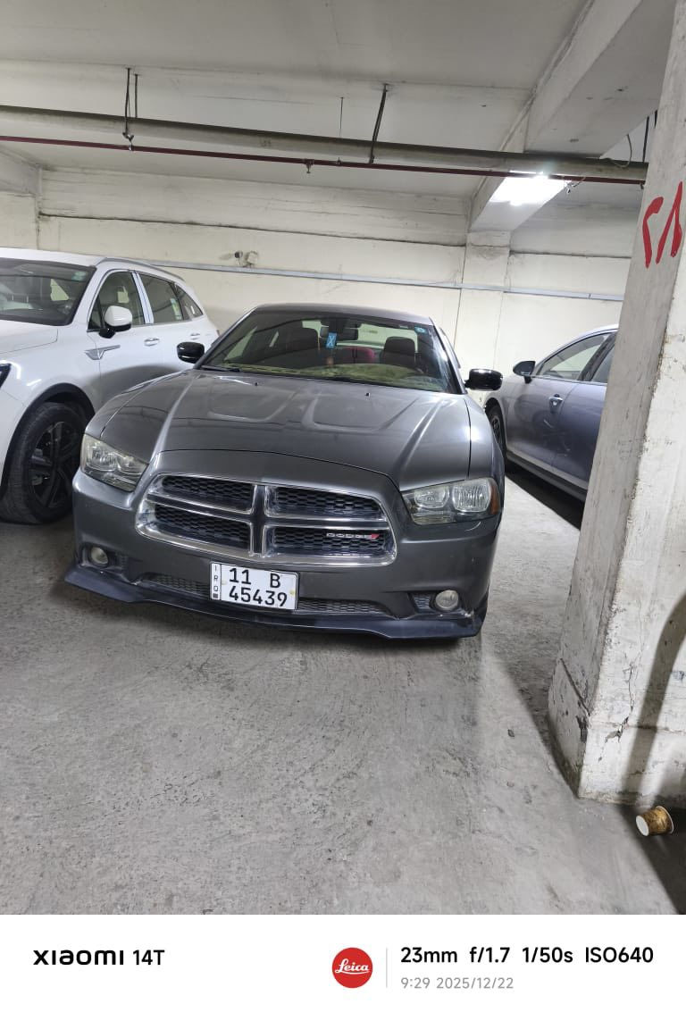 السلام عليكم 
سياره للبيع جارجر 2012وارد خليجي 
السعر 163$
سياره نضيفه حلوه 
بيه بارده خفيفه موضح بلصوره 
التواصل مع الرقم ‭0770 524 4948‬
