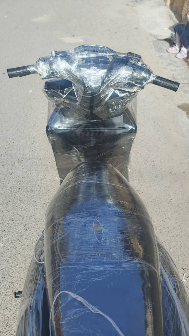 الدراجه نضيفه وجاهزه كبل للشارع
بيع او مراوس والخاص مفتوح

عنوان بغداد مدينة الصدر قطاع 44

السعر 400وبيه مجال للشراي 

***********
