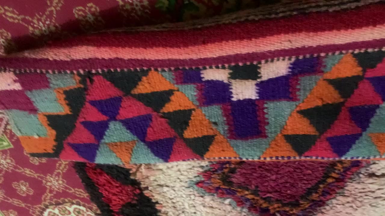 زوليه قديمه للبيع اي ضررر مابيهم مكان بغداد الشعله يوجد توصيل


**إذا كنت صاحب هذا الإعلان وتريد حذفه لأي سبب، رجاءا أرسل رسالة إلى الدعم الفني**