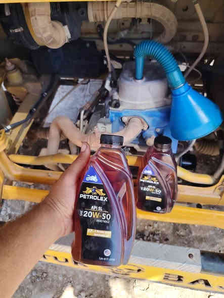 خدمات عبد الرحمن لتبديل الزيوت والفلاتر العالميه
ديالى بعقوبه مدخل.الرحمه بصف شارع ابو رسول
***********
***********
زيوت بترولكس إضافات أمريكيه 100 /100
