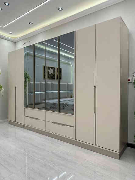 #نسعى_لأرضاكم_في_العروض            معنا_دائمآ_تجدون_الافضل_والانسب 
  بس يمنه وفرنا إلى زبائن شركه اليوسف 
ليس نحن الوحيدون لكننا الافضل
موديلات_جميله_درجهَ_اولى2025
(موديلات_جميله_ومميزه_عروض_لفترة_محدوده🔥) 
موديلات  تركي درجة اولى 10 قطع نفرين 
السعر/مليون و 800 الف
———————————————-
شد 🛠️ونقل🚚 داخل النجف الأشرف مجاناً 🤍
و تضاف أجور نقل للمحافظات  بأسعار مناسبهُ🚚
موديلات_من_المنشئ_الاصلي_وليس_التقليد
#مميزات_الغرفة  
1-سكك درجة اولئ
2-أناره في الكوميديات 
3-سرير مخزن جك دبل هادروليك
4-صبغ حراري مال سيارات ٣ طبقات
5-چوي و برغي و قفل حديد 
6-يدات درجة أولى 
7-شغل درجة اولى
*ملاحظة
 يوجد لدينا مجموعه من الدواشكً درجه أولى 
  (طبي ضمان 5 سنوات )وبأسعار مناسبه #معنا_دائمآ_تجدون_الافضل_والانسب
_________
للحجز📙🖋️ أرسال صورة الغرفة🌌🌌
و العنوان 🚛و رقم الموبايل 📞📞
للأستفسار مراسلة خاص الصفحة 📥📩او الاتصال على الأرقام .... 📞📞    
—————————————————————————  
***********
***********          
***********                                                            
العنوان/ النجف الاشرف - حي الجامعة - شارع جامعة وفاء قرب مجسرات الزهراء - افران صمون الفرقان
تنورنا بكل وقت أهلا وسهلا بيكم 
#غرف_نوم_تركيه
#اليوسف_للاثاث
