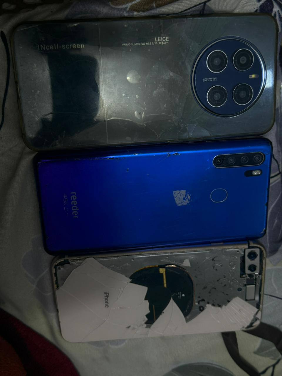 للبيع 3مبايلات عطلانات قيم واخذهن رقمي ***********
