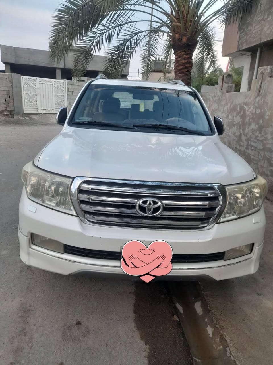 سلام عليكم لاندكروز ٢٠١١ سيارة اصل ستينية فول كفاله عامة من والصبغ والفتح كير محرك كفاله تخم تاير بدون اي نقص جاهزه مكاني ديالى خان بني سعد ضربة خفيفة بالباب المعاكس للسائق  استفسار*********** متواجد وتساب
