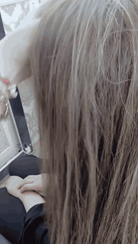 هلو بنات شلونكم  صالون سيلا قرب جبل بركر
عروضي تنظيف بشره ١٠ الف 
تنظيف قدم ٥ الف 
حف شمع خيط ٥ الف
قص ٥ الف 
تدللون عليه بكل شي يخص الشعر 
*********** واتس
