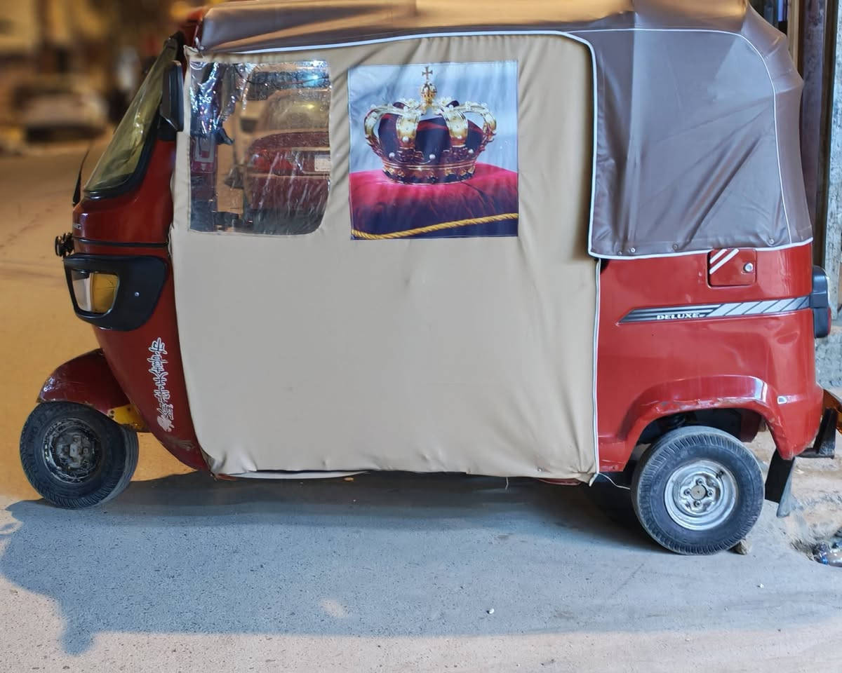 السلام عليكم تكتك. TVS. 2019للبيع تكتك حلوه ومرتبه التكتك مفتوحه مبدل بيه(زنجيل+ولفات+بستم) عايزه فقط باتري حداديه جديده السعر (3ونص وبيه مجال)رقم الجهاج(***********)
