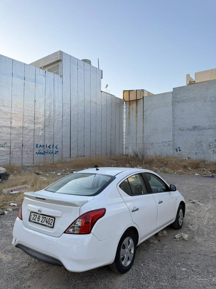 السلام عليكم 

نيسان صني هندي موديل 2020 
رقم جديد سنويه جديده 

تايرات جديده صدر جديد 

بيها جاملغ صبغ وصندوك مبدل بلادي ومكانين صغار بارد 

مكانها اربيل / *********** واتساب او خاص
السعر 92$
