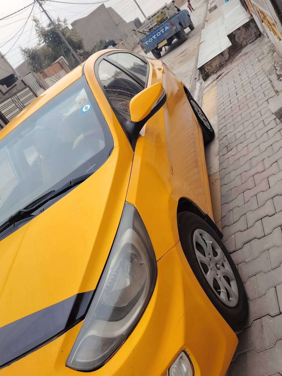 اكسنت 2011لبيع بيها بونيد وجاملق بلادي مبدل كركوك شركة طارق *********** بطاقه بانزين كامل سنويه ل 30 فول اوتو ماتيك بس گير عادي وحياهم الشرايه
