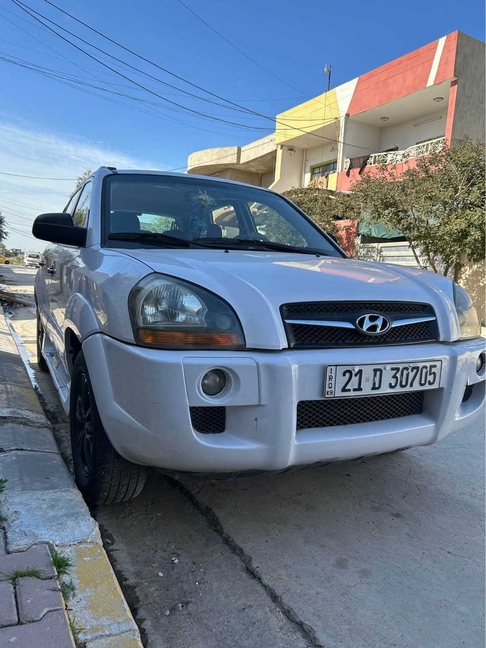 هونداي توسان  
موديل 2010 
محرك 4 سلندر 
رقم سلمانيه  
دفتر بازين 
رقم هزه سنويه كله جديد او بسمي 
تخم تايرات جديد 
 ABS 
داخل بيجي 
بيه قطعتين فقط 
السياره كلش حلو مال بيت  
مكان السياره كركوك 
الاستفسار على الرقم 0/7/7/1/9/6/8/0/0/3/4 📞 كركوك, العراق


**إذا كنت صاحب هذا الإعلان وتريد حذفه لأي سبب، رجاءا أرسل رسالة إلى الدعم الفني**