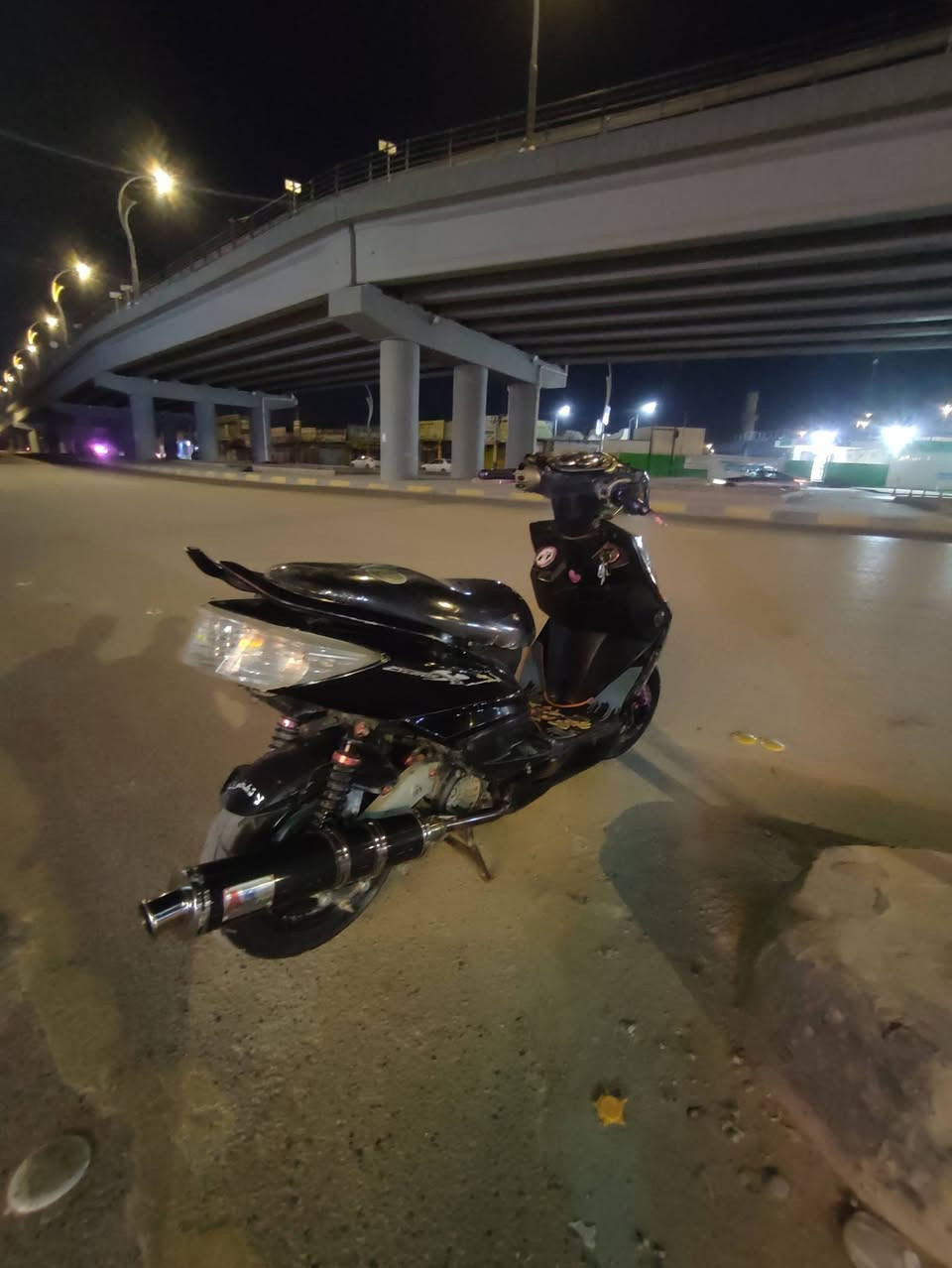 سلام عليكم شباب دراجه سكنس فحل للبيع سعره 550وبيه مجال حگ الجيه مكان دوانيه متواجد واتساب***********
