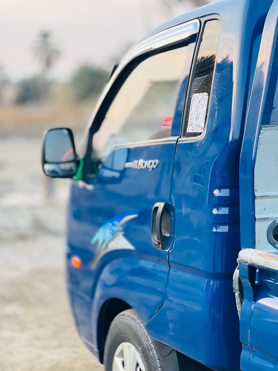 كيه بنكو موديل 2007مفتوح 3000 مكينه وكير وحدايه وتخم تاير السياره جاهزه من كلشي مصبوغه عام اثر جراد عارضه ب83وبيه مجال المكان الشوملي ***********
