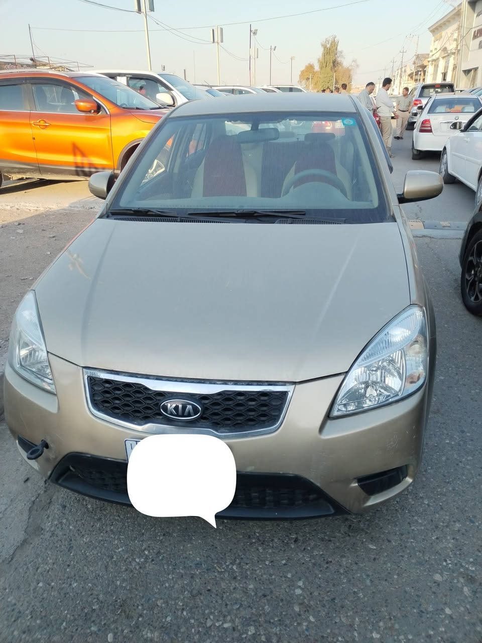للبيع
كيه ريو

موديل 2010 

محرك 16 

سعر ٨٥ بيها مجال

مكينه شرط طخم تايره جديد 

باتري جديد بيها طخه بل جاملخ الامامي   

شاشه تاب كامره 

رقم نينوئ السياره بسمي  اني الشرعي  سياره موجوده بمعرض الخيام

اتصال على رقم تالي 

0751 880 1792
***********
