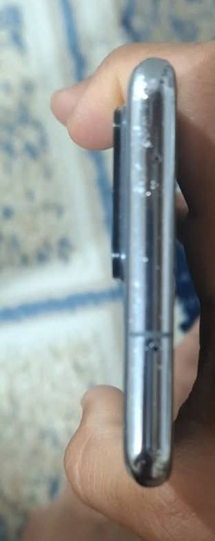 السلام عليكم للبيع 

كلكسي S20الترا 
***********
 السعر 210
ملاحظه مكاني عفج جماعة تعال  للديوانيه اخيك لا تكلي تعال تريده تعال وبيك خير وتدلل
