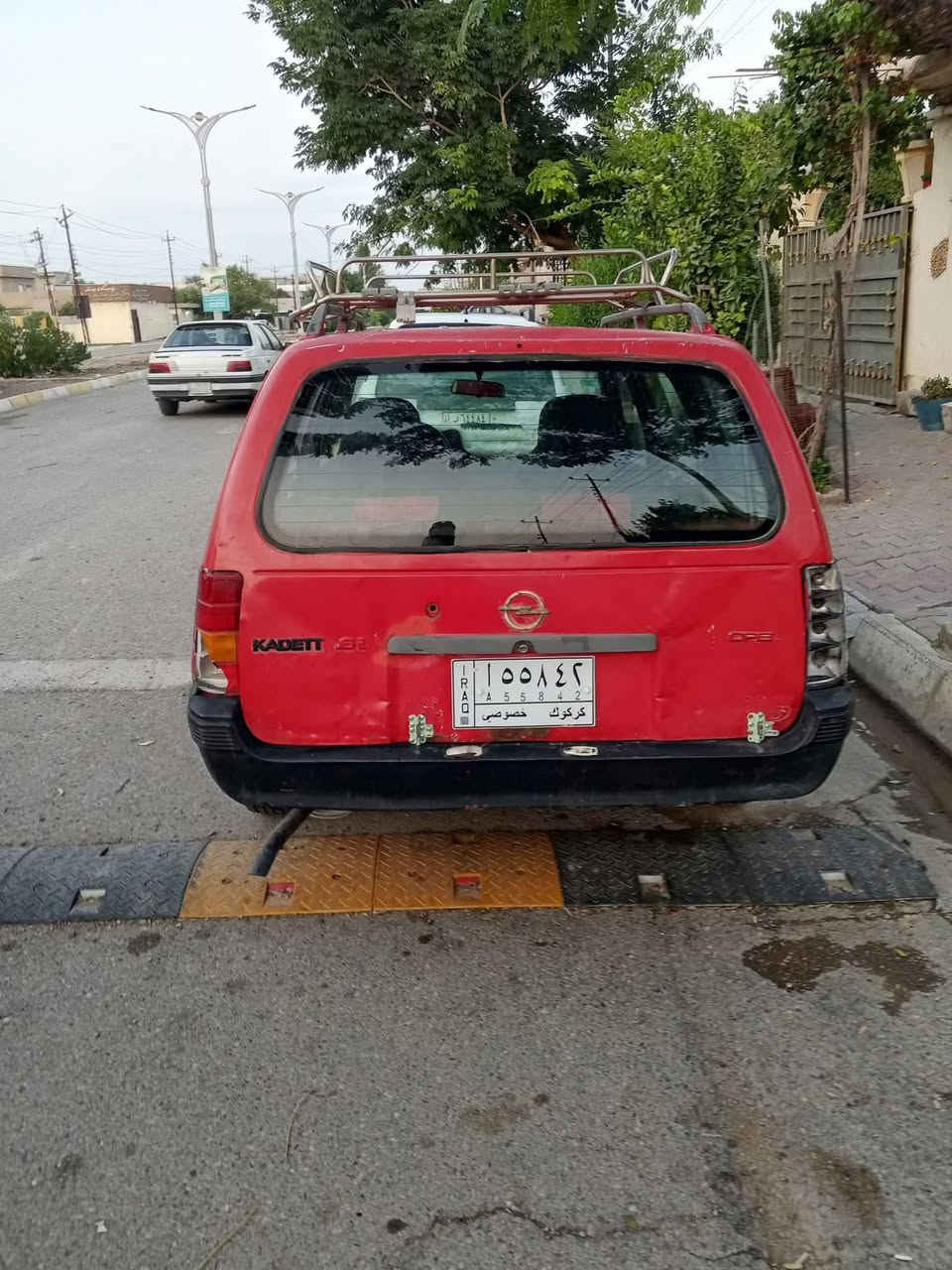 السلام عليكم سياره كاديت ستيشن للبيع كل عيب مابي تخم تاير جديد سنويه صاقطه السعر 15 ورقه بي مجال للطيبين ***********شراييتصل على رقم👾
