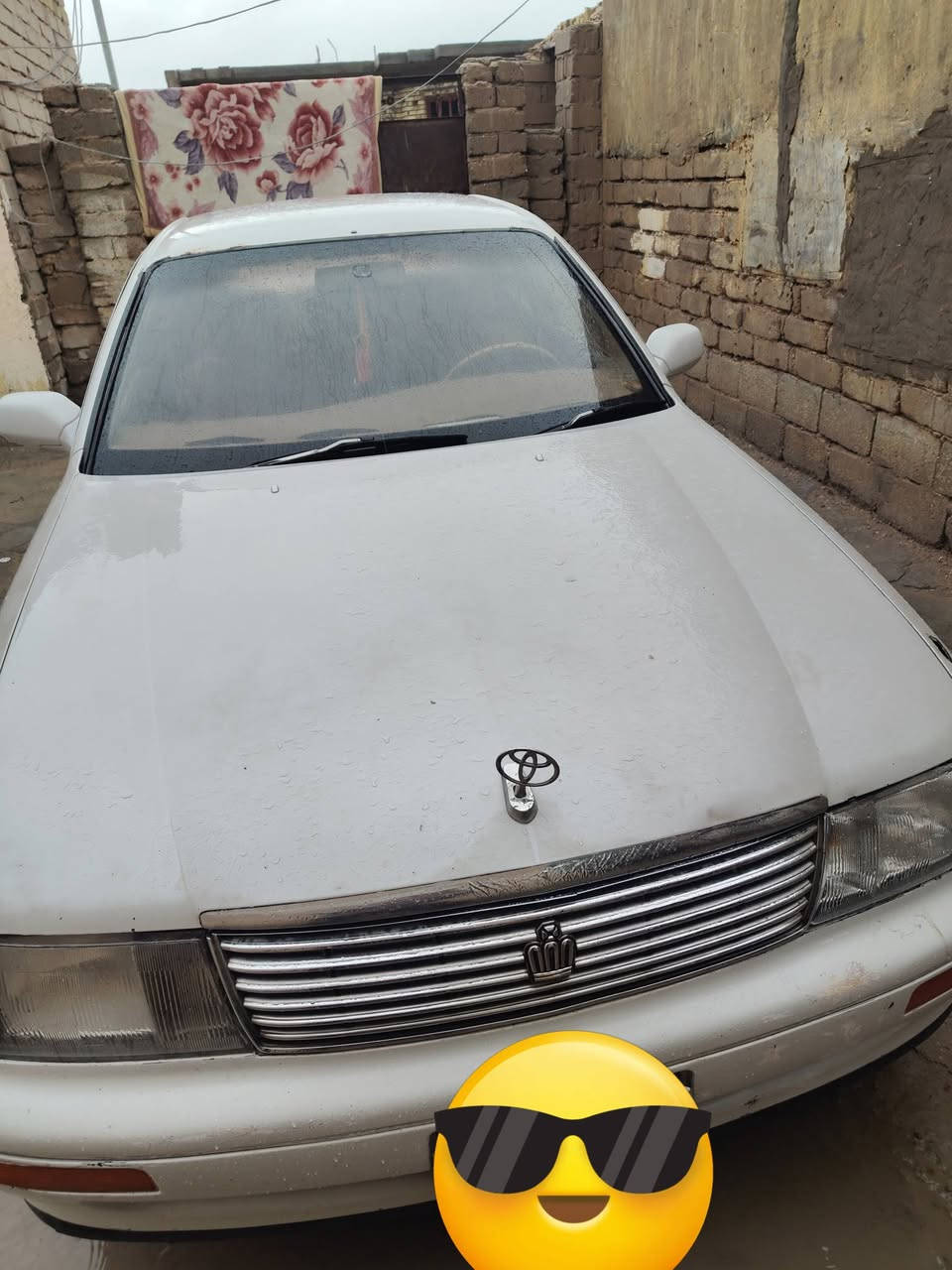 سلام عليكم سياره بطه متصل لون لؤلؤي مكفوله من النقل والكص مكينه اثنين ونص مكينه وكير  شرط الفحص اترايك وين ماتريد حداديته كلش حلو سنويه لل 27 رقم بصره خصوصي مشروع وطني موديل 2000 السعر $50$ وبيه مجال للشراي رقم ***********
