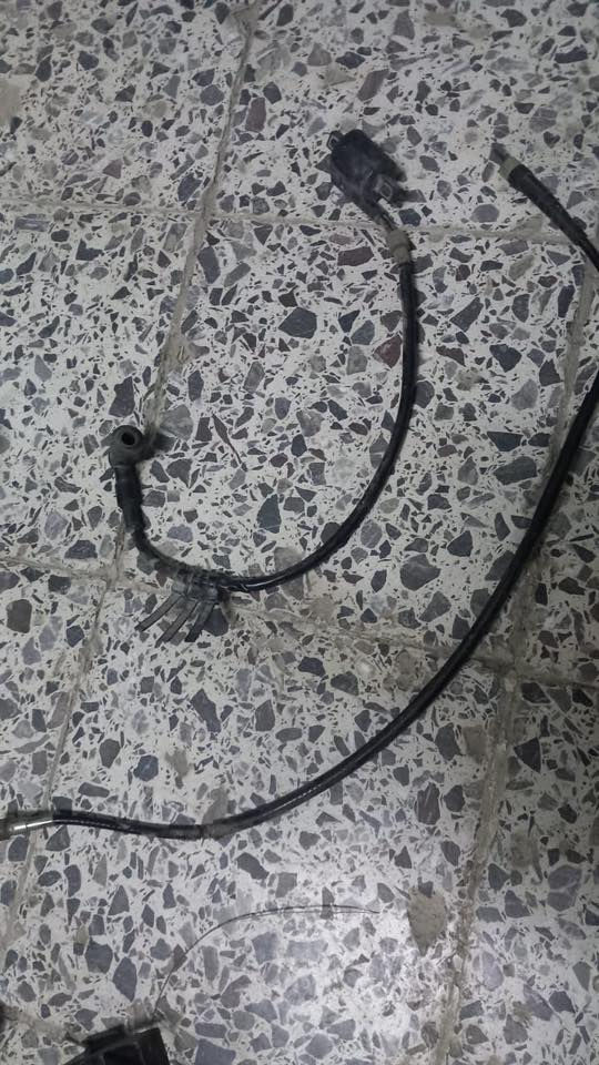 السلام عليكم غراض نامه للبيع بسعر البلاش 
1مكينه نامه متياز عاوجه ولف يعني تاخذه انته صلحه سعره 80كامل ملحقاته كابريته هندر تبديله نمر مكينه شرط ناعمه 
2تانكي هوه غراظه سعره 15الف 
3ضفيره نامه هيه وغراظه يجي وياه كتف وفيش سعره 20الف بس شرط شغاله كلهن
4دشبول او عداد هوه وياه جوزه سعره 10الف 
5دبلات نضيفه سعرهن 15الف 
6لايت كامل ملحقاته وشغال سعره 5الف 
7كمشات مال صدر سعرهن 3الف 
8راس بلك هوه ول واير مالته سعره3الف 
9واير عداد سعره الفين 
ملاحظه اي كطعه تاخذه مني مو شغاله  ترجع لي وطيك فلوسه من عدا المكينه    
رقم تلفون *********** متواجد وتتساب 24 ساعه  مكاني سماوه ام عصافير
