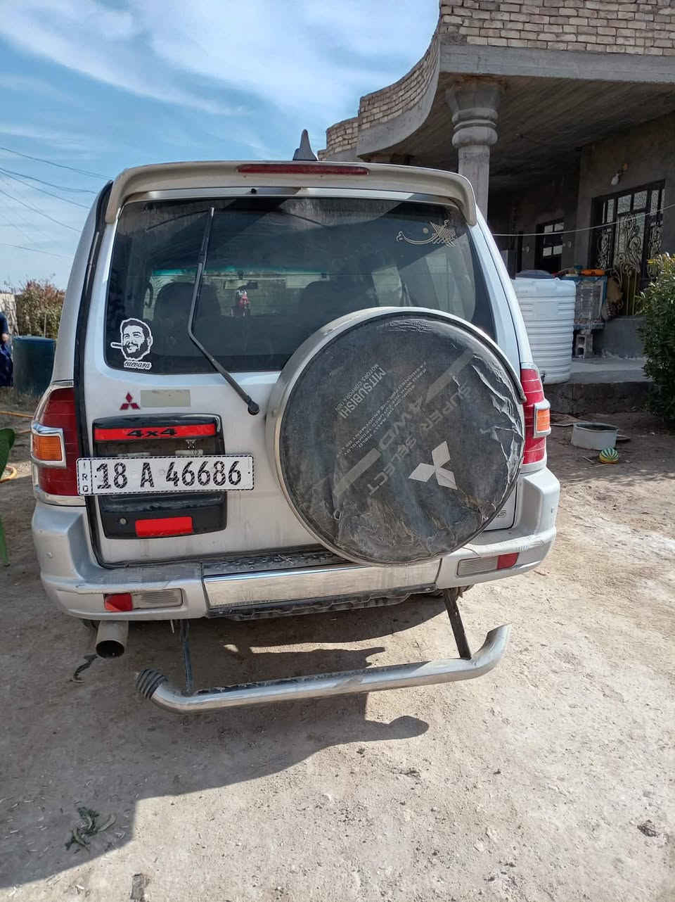 السلام عليكم باجيرو 2002 سنويه لغاية 2030 هزه جديده سياره مكفوله كير ومحرك تبريد شغال محرك 3000 وسته سلندر دفع رباعي سيارة خير من الله بيها صبغ بس الجاملغ الامامي والباقي مكفوله من كولشي 
سياره سعرها 83 وبيها مجال بسيط للشراي مكاني بغداد اللطيفيه رقم السياره بابل
للاستفسار 
*********** واتساب
***********
